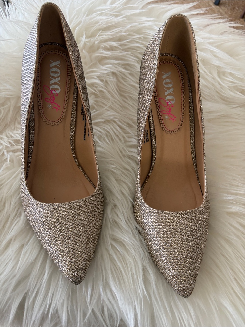 XOXO Sparkling Gold Pointed-Toe Flats